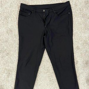 Lululemon ABC Skinny 34x30 Obsidian Warpstreme